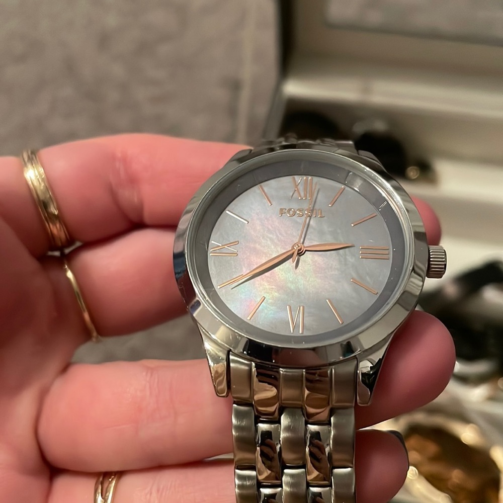 Fossil Watch - image 1